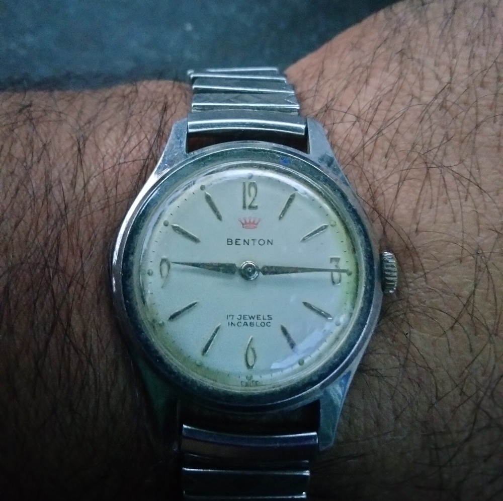 vintage Benton 17 jewels incabloc automatic men's wrist watch